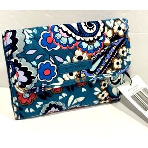 Vera Bradley Quilted Cotton RFID Euro Bifold Wallet Haymarket Paisley Jewel
